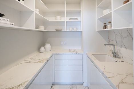 Photo of property in 6/89 Fisher Parade, Sunnyhills, Auckland, 2010