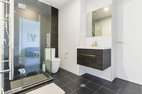 Photo of property in 417/19 Rawene Road, Birkenhead, Auckland, 0626