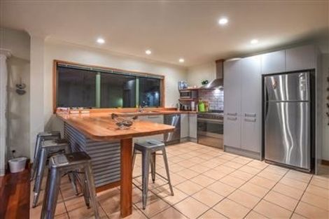 Photo of property in 10 Ocean Parade, Pukerua Bay, 5026