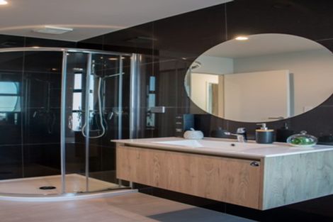 Photo of property in 1 Rangawhenua Street, Ngaruawahia, Hamilton, 3288