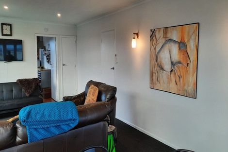 Photo of property in 11 Seymour Street, Gore, 9710