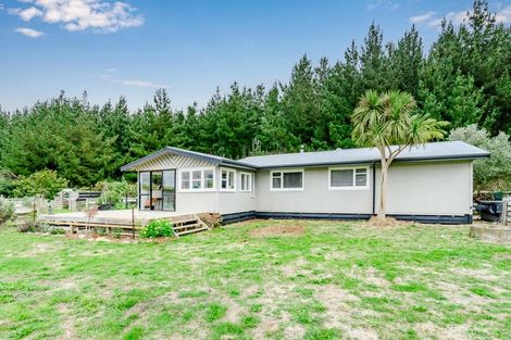 Photo of property in 577 Waikawa Beach Road, Waikawa Beach, Levin, 5573