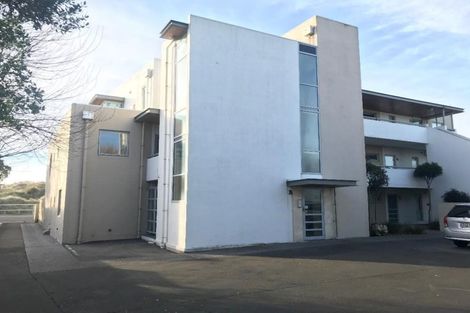 Photo of property in 10/272 Marine Parade, New Brighton, Christchurch, 8061