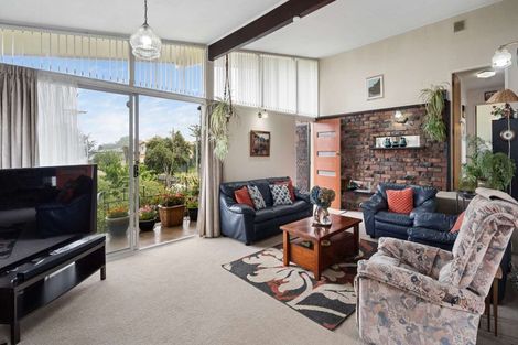 Photo of property in 22 Haynes Crescent, Sunnybrook, Rotorua, 3015