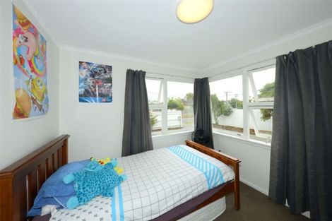 Photo of property in 3 Shirldale Place, Avonhead, Christchurch, 8042