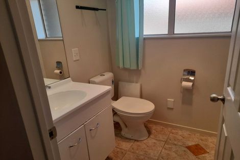 Photo of property in 87 Armoy Drive, East Tamaki, Auckland, 2016