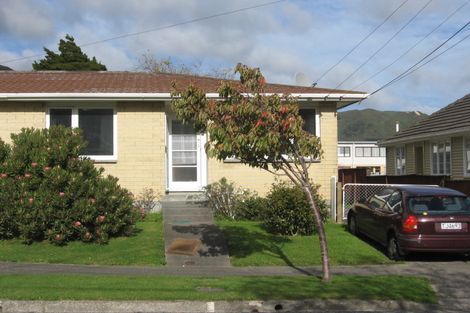 Photo of property in 8 Langford Street, Naenae, Lower Hutt, 5011