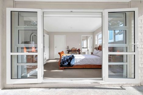 Photo of property in 32 Keepers Drive, Gulf Harbour, Whangaparaoa, 0930