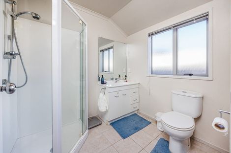 Photo of property in 13 Glenross Drive, Wattle Downs, Auckland, 2103