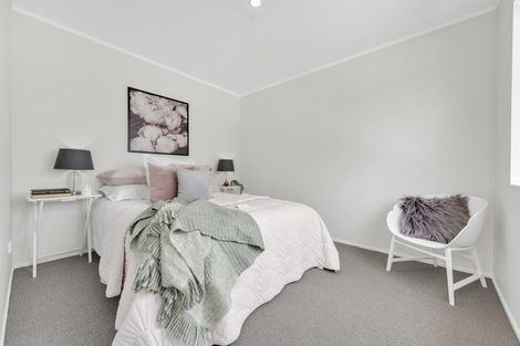 Photo of property in 6 Lipscombe Avenue, Papatoetoe, Auckland, 2025