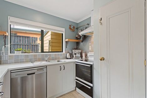 Photo of property in 35b Henderson Crescent, Parkvale, Tauranga, 3112