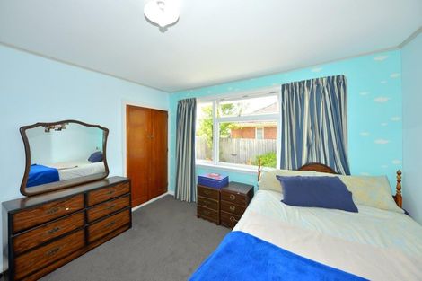 Photo of property in 76 Northcote Road, Northcote, Christchurch, 8052