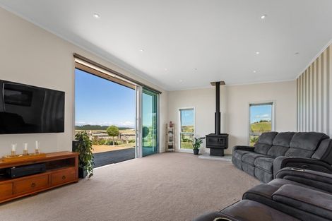 Photo of property in 12 Tiro Kina Road, Tasman, Upper Moutere, 7175