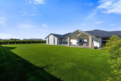 Photo of property in 5 Coopworth Mews, West Melton, 7618