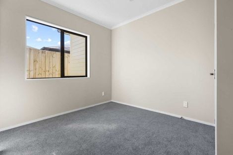 Photo of property in 3 Poutawa Lane, Clarks Beach, 2122