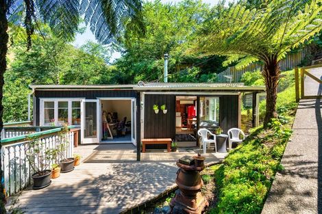 Photo of property in 56 Tilley Road, Paekakariki, 5034