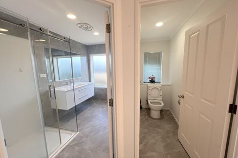 Photo of property in 143 Burswood Drive, Burswood, Auckland, 2013