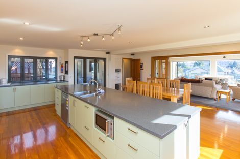 Photo of property in 12 Hamilton Drive, Lake Tekapo, 7999