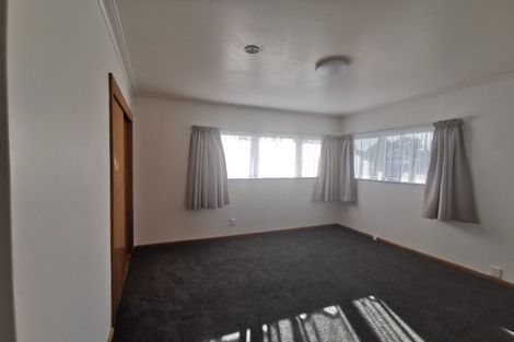 Photo of property in 71 Makora Road, Masterton, 5810