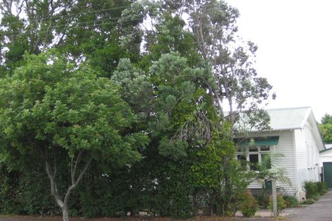 Photo of property in 52 Woodward Road, Mount Albert, Auckland, 1025