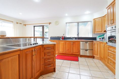 Photo of property in 15 Windsor Street, Dannevirke, 4930