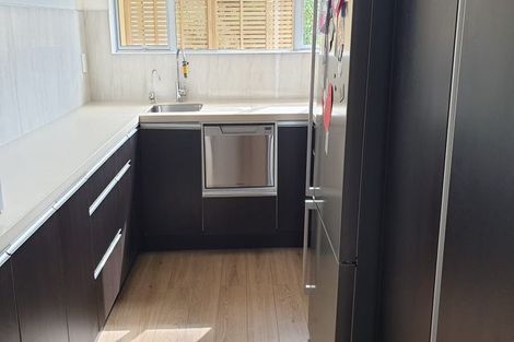 Photo of property in 12 Viridian Lane, Greenhithe, Auckland, 0632