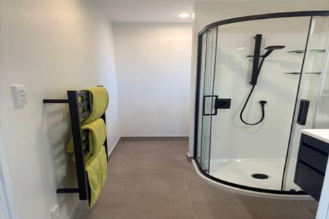 Photo of property in 2/35 Bramley Drive, Farm Cove, Auckland, 2012