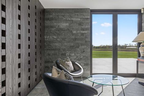 Photo of property in 400 Pound Road, Yaldhurst, Christchurch, 7676