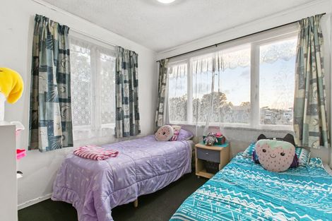 Photo of property in 11 Mail Avenue, Weymouth, Auckland, 2103