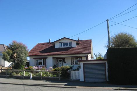 Photo of property in 60 Wharfe Street, South Hill, Oamaru, 9400