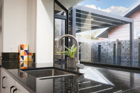 Photo of property in 5 Gwendoline Street, Glenholme, Rotorua, 3010