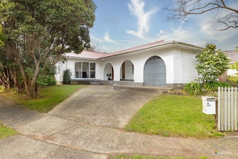 Photo of property in 10 Baltimore Crescent, Totara Park, Upper Hutt, 5018