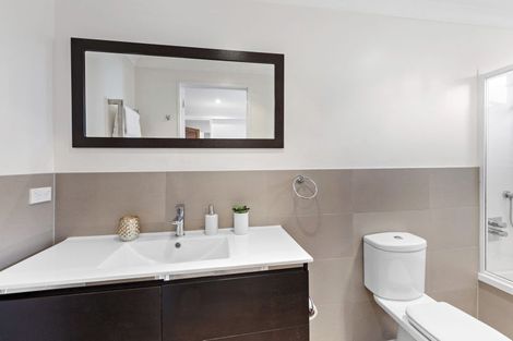 Photo of property in 32 Green Lane East, Remuera, Auckland, 1050