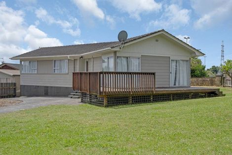 Photo of property in 1 Aria Place, Clover Park, Auckland, 2023