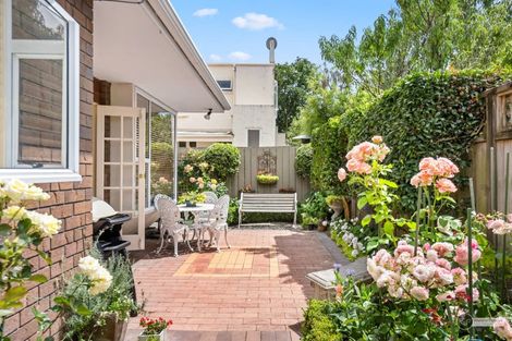 Photo of property in 1a Thornycroft Avenue, Epuni, Lower Hutt, 5011