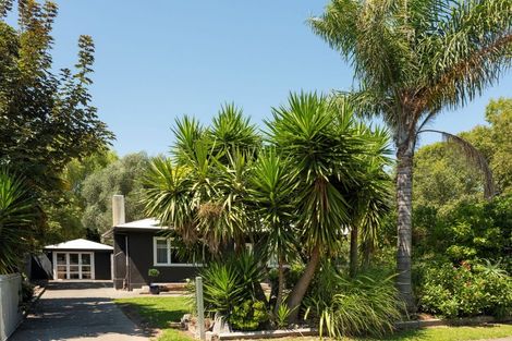 Photo of property in 113 Main Rd Clive, Clive, 4102