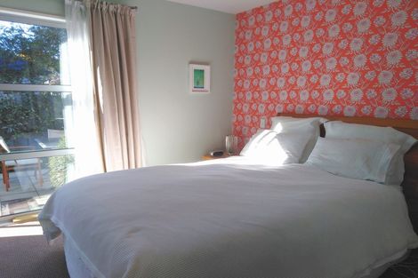 Photo of property in 2/30 Eversleigh Street, St Albans, Christchurch, 8014