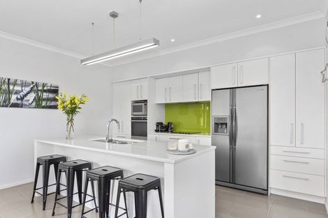 Photo of property in 11 Oriental Parade, Papamoa Beach, Papamoa, 3118