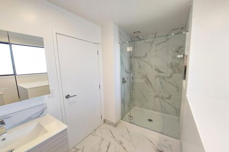 Photo of property in 5/59 Neil Avenue, Te Atatu Peninsula, Auckland, 0610