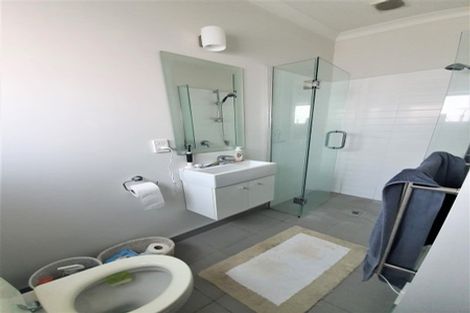 Photo of property in 4d Benzie Avenue, Wallaceville, Upper Hutt, 5018