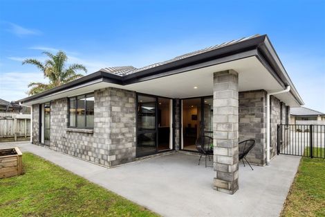 Photo of property in 25 Emerald Shores Drive, Papamoa Beach, Papamoa, 3118