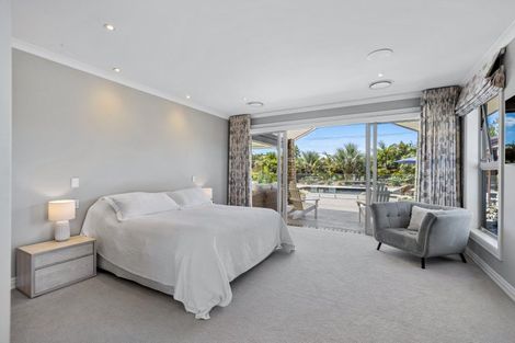 Photo of property in 8a Jelas Drive, Riverhead, 0820