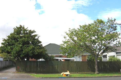 Photo of property in 100a Astley Avenue, New Lynn, Auckland, 0600