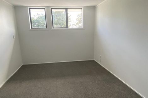Photo of property in 20a/30 Westward Ho, Glen Eden, Auckland, 0602