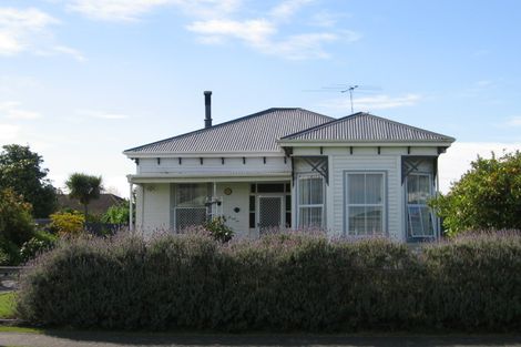 Photo of property in 12 Waverley Street, Elgin, Gisborne, 4010