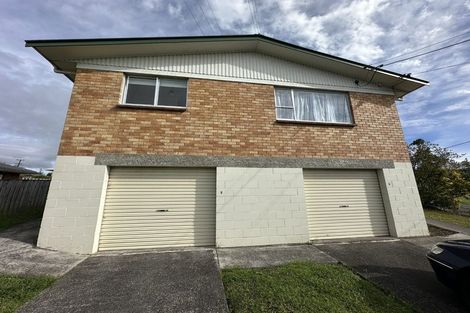 Photo of property in 1/62 Tiroroa Avenue, Te Atatu South, Auckland, 0610
