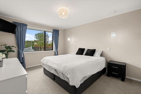 Photo of property in 3 Lakeside Terrace, Omokoroa, 3114