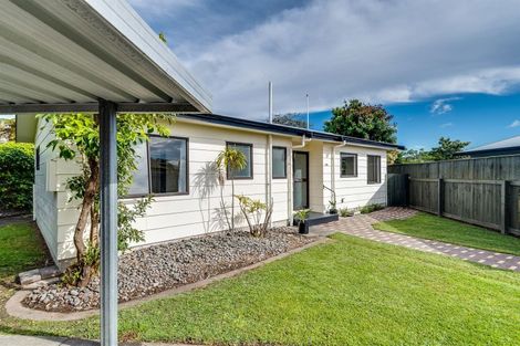 Photo of property in 11d Hinton Road, Taradale, Napier, 4112