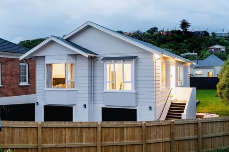 Photo of property in 133 Musselburgh Rise, Musselburgh, Dunedin, 9013