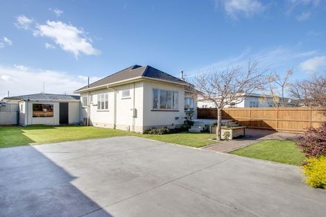 Photo of property in 1/12 Gallipoli Road, Onekawa, Napier, 4110